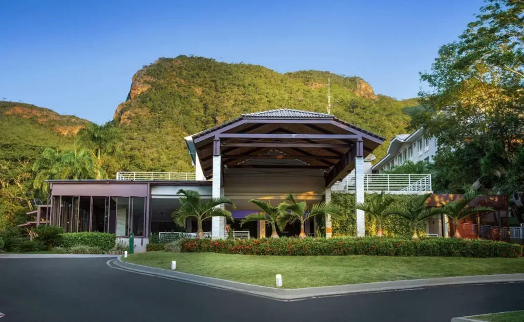 Hotel Cristal combina conforto premium e excelente localização dentro do resort.